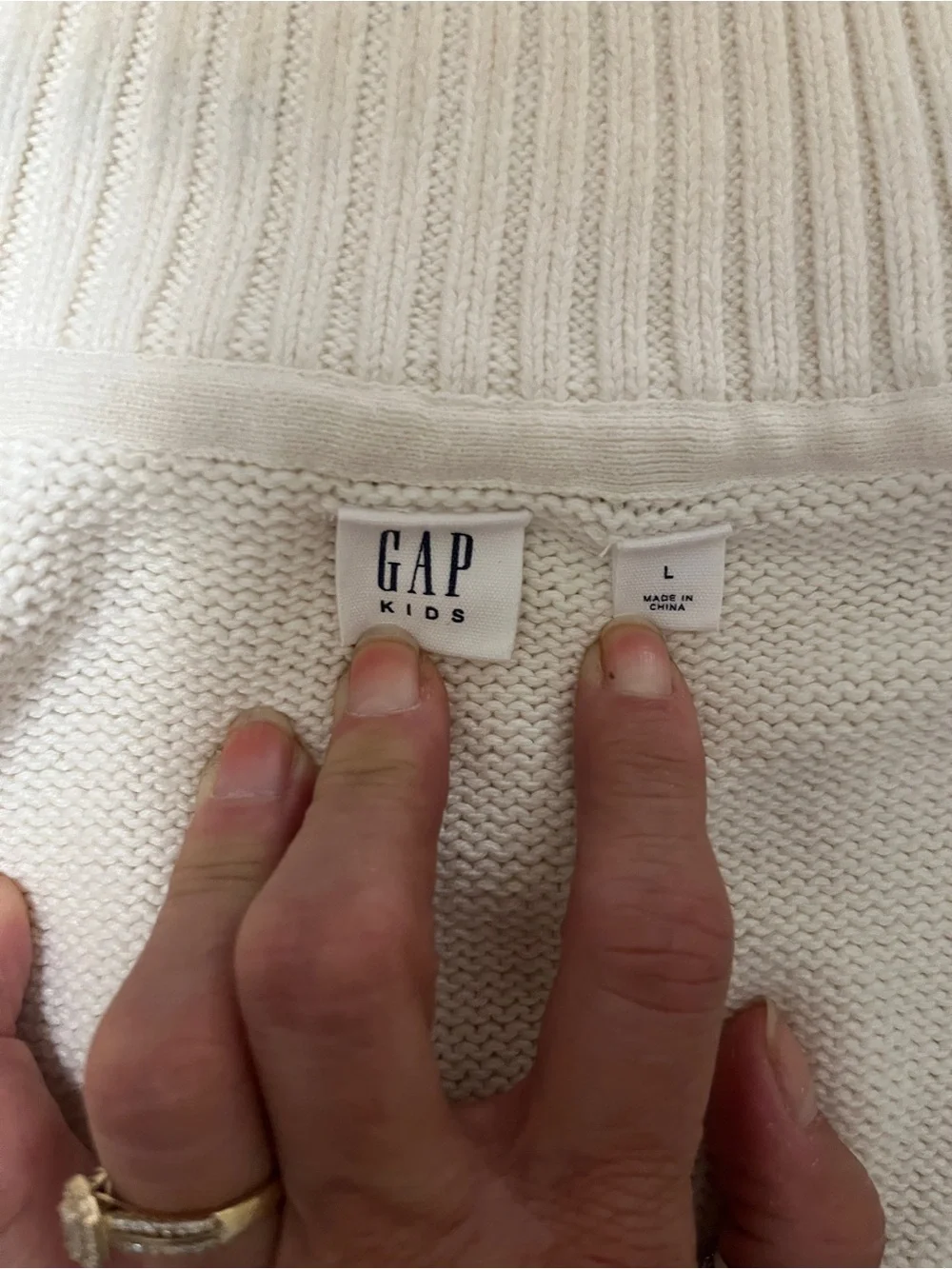GAP Cream Faux Fur Zip Vest with Ribbed Collar *Girls Large